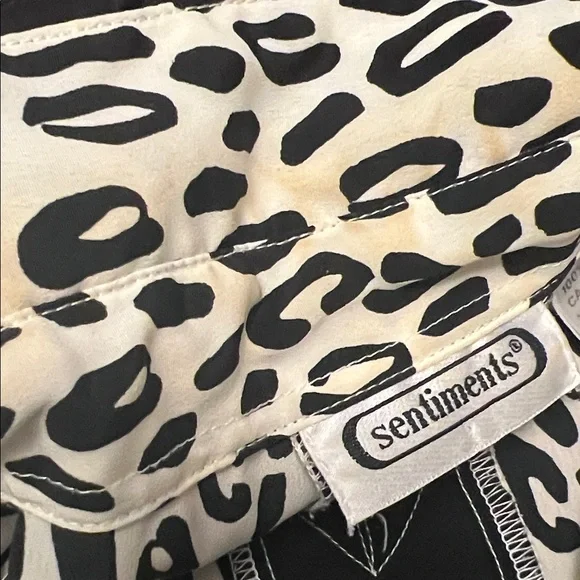 Vintage | Women’s Size 12 (M) Leopard Print Blouse - Picture 4 of 5